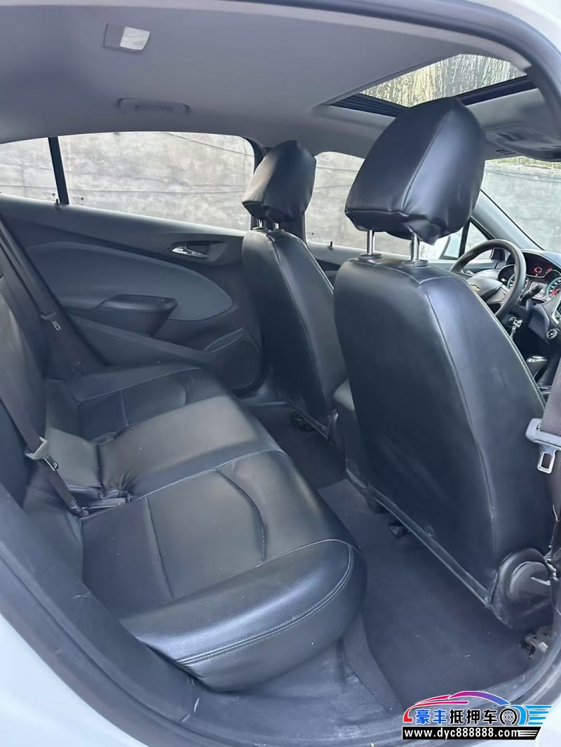 18年雪佛兰科鲁兹轿车抵押车出售