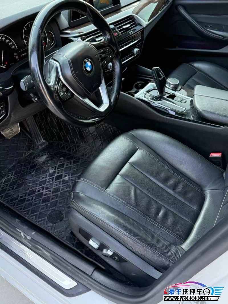 18年宝马5系轿车抵押车出售