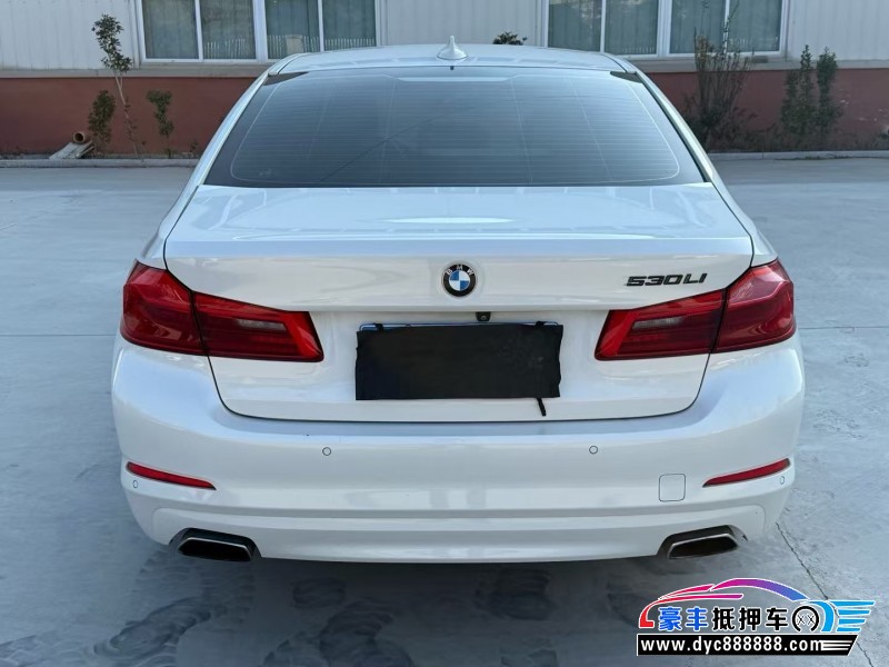 18年宝马5系轿车抵押车出售