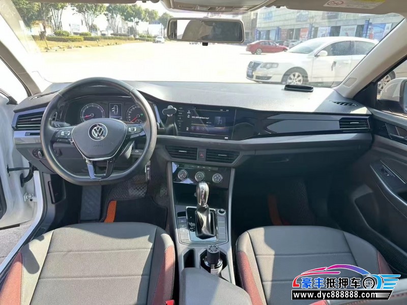 21年大众宝来轿车抵押车出售