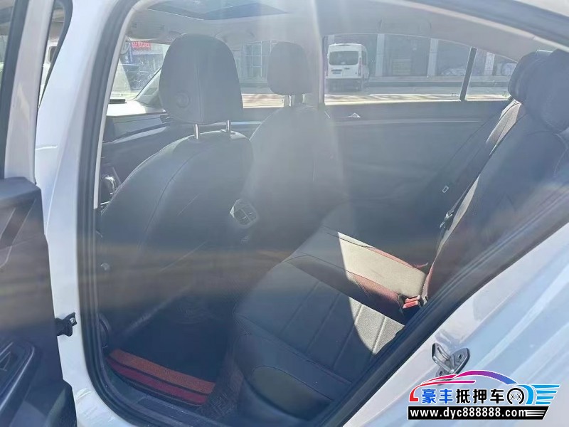 21年大众宝来轿车抵押车出售