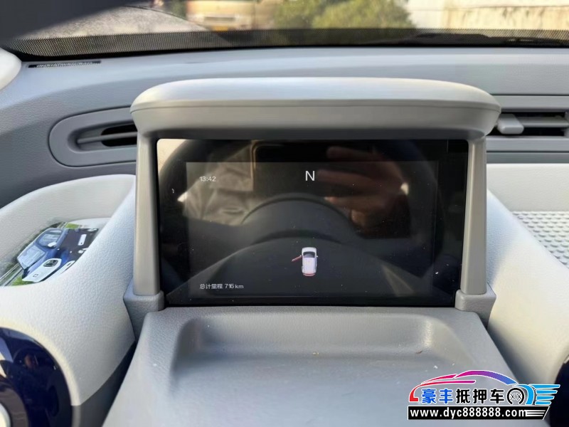 24年奔腾小马轿车抵押车出售