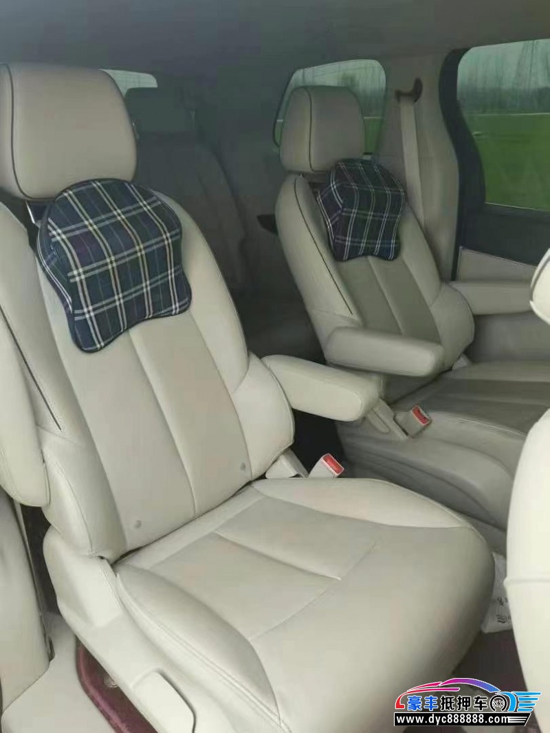 20年别克GL8轿车抵押车出售