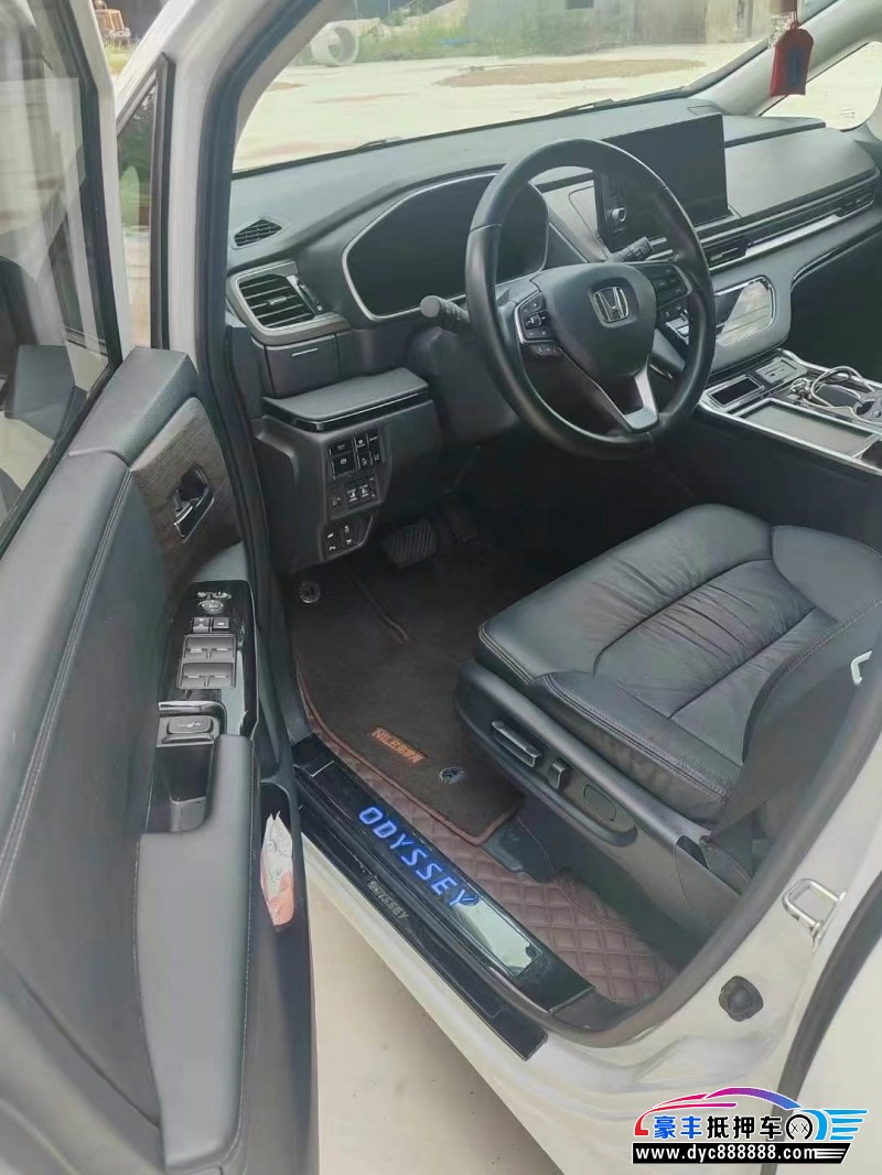 22年本田奥德赛轿车抵押车出售