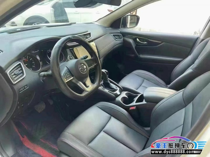 23年日产逍客轿车抵押车出售