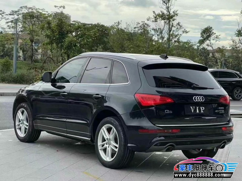 18年奥迪Q5轿车抵押车出售