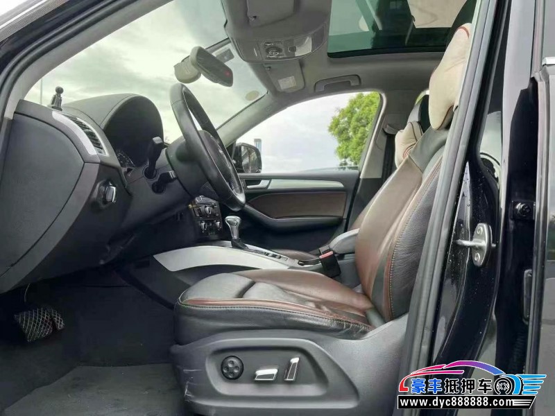 18年奥迪Q5轿车抵押车出售