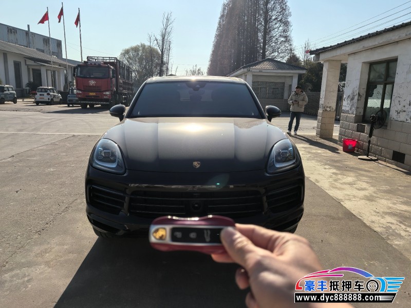 23年保时捷卡宴轿车抵押车出售