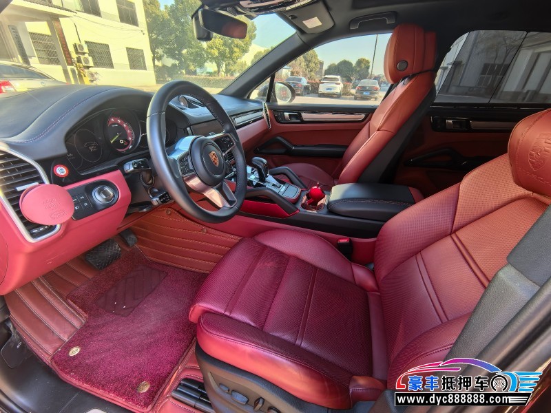 23年保时捷卡宴轿车抵押车出售