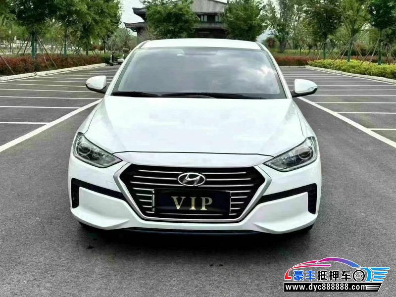 22年现代领动轿车抵押车出售