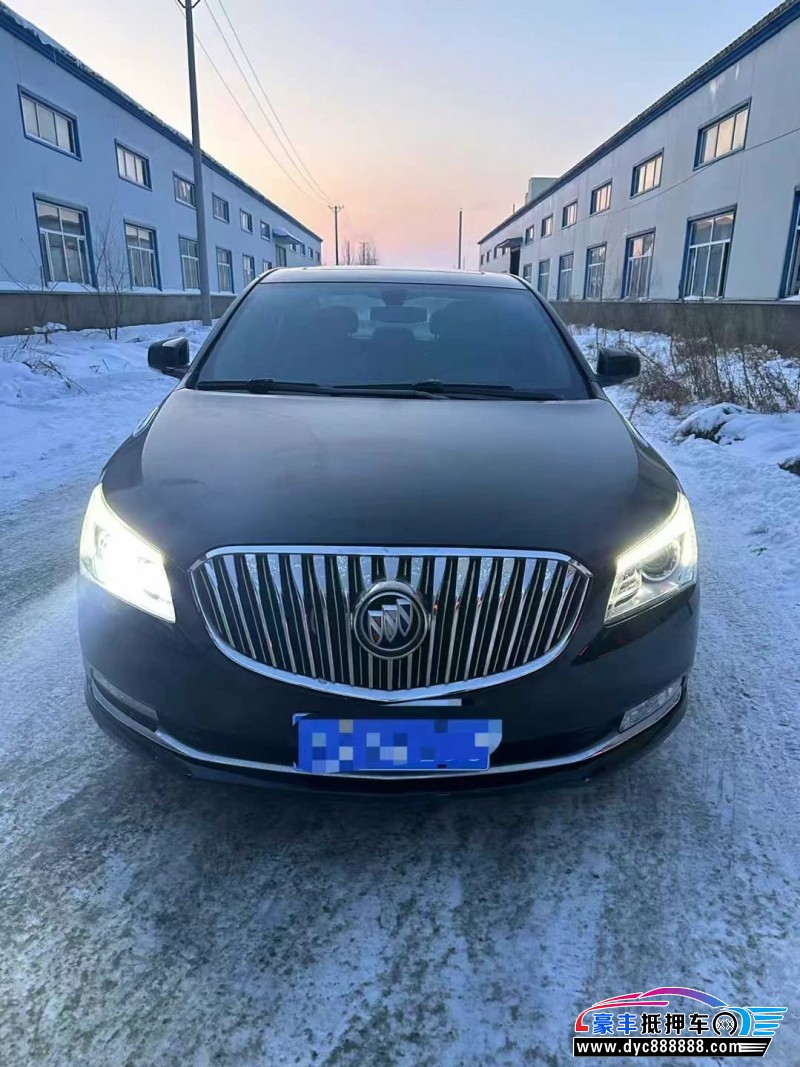 15年别克君越轿车抵押车出售