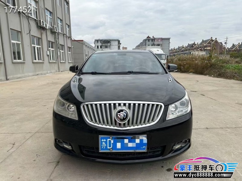 12年别克君越轿车抵押车出售