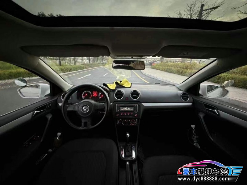 16年大众捷达轿车抵押车出售