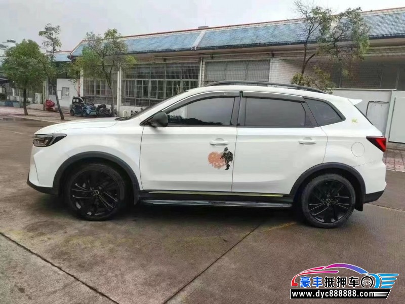 22年荣威RX5轿车抵押车出售