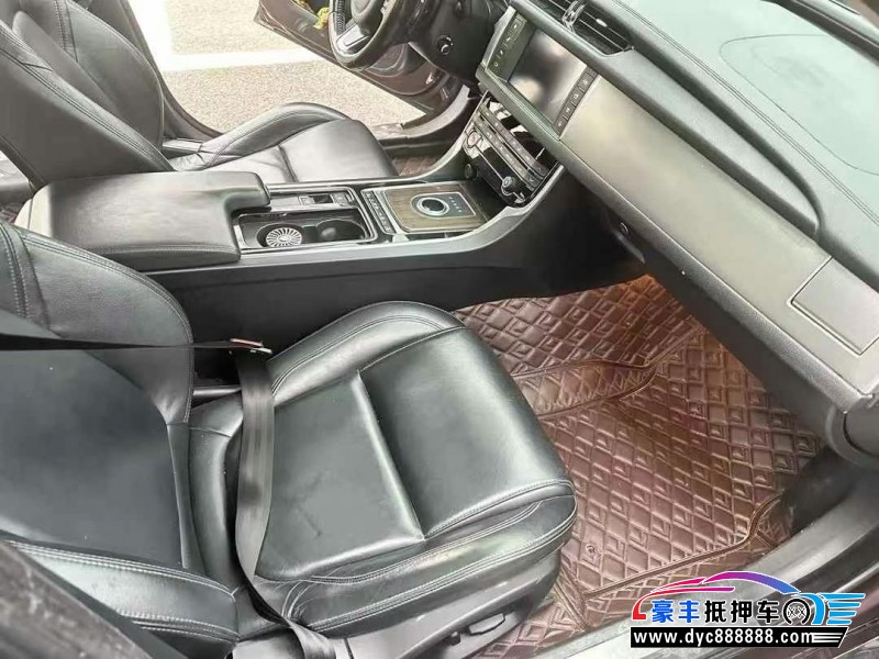 17年捷豹XFL轿车抵押车出售