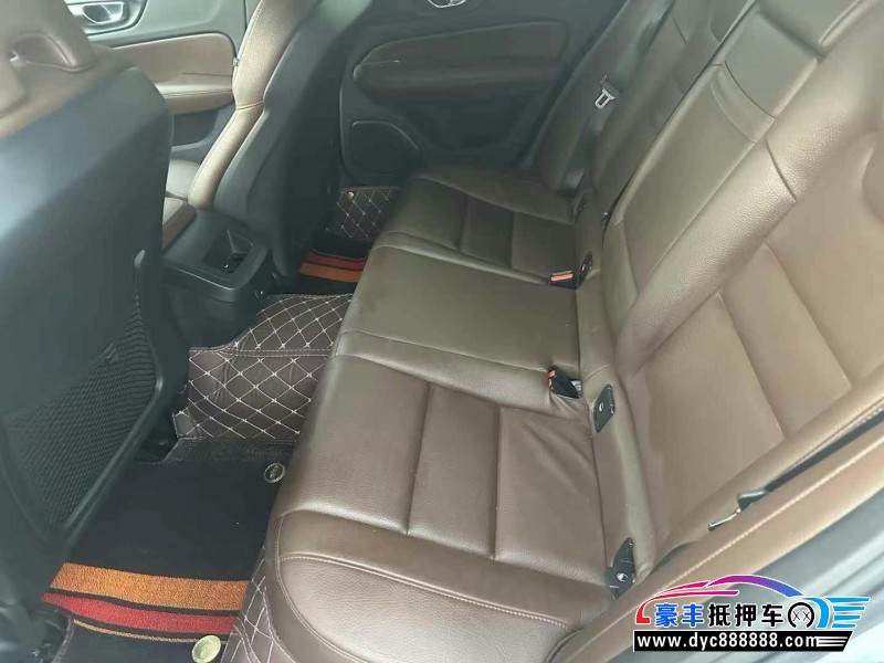 21年沃尔沃S60轿车抵押车出售