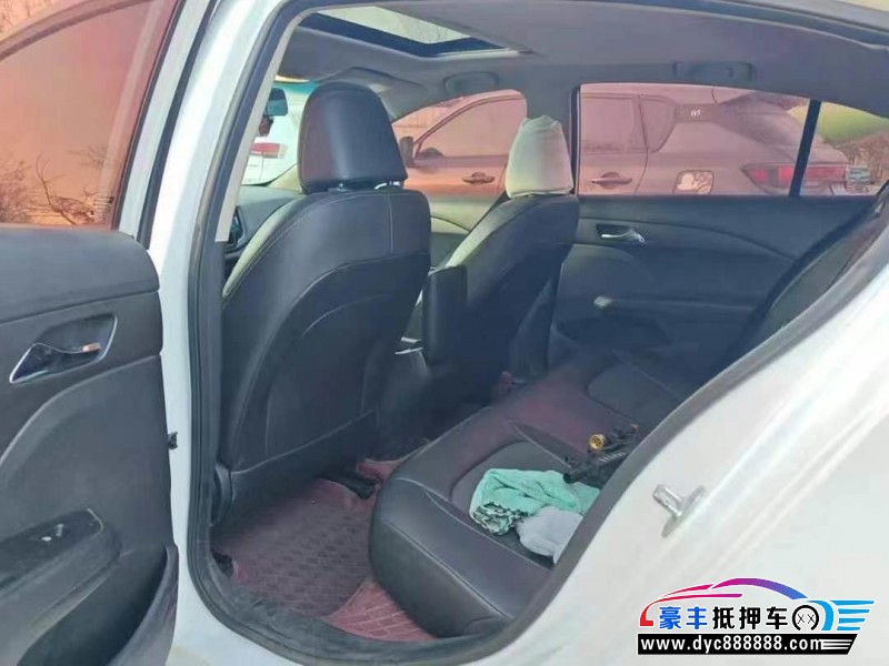 18年雪佛兰科沃兹轿车抵押车出售