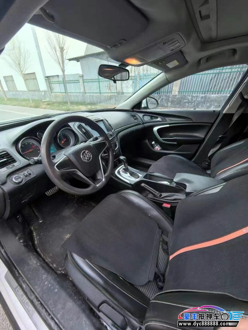 16年别克君威轿车抵押车出售