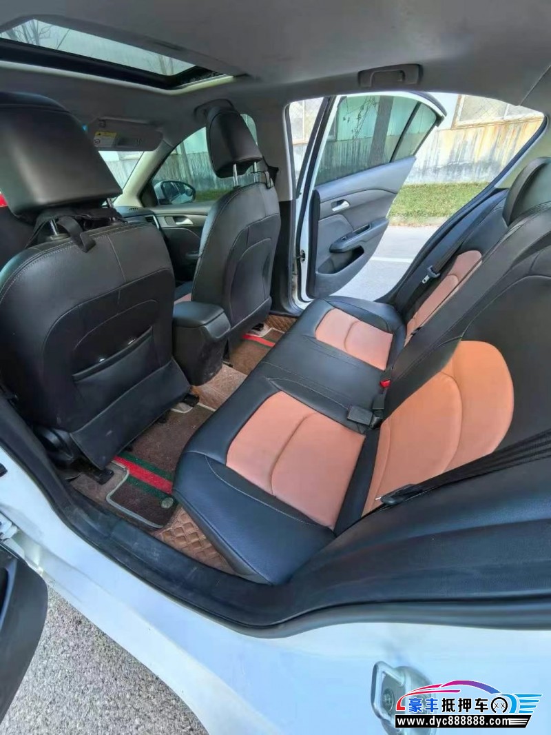 18年雪佛兰科沃兹轿车抵押车出售