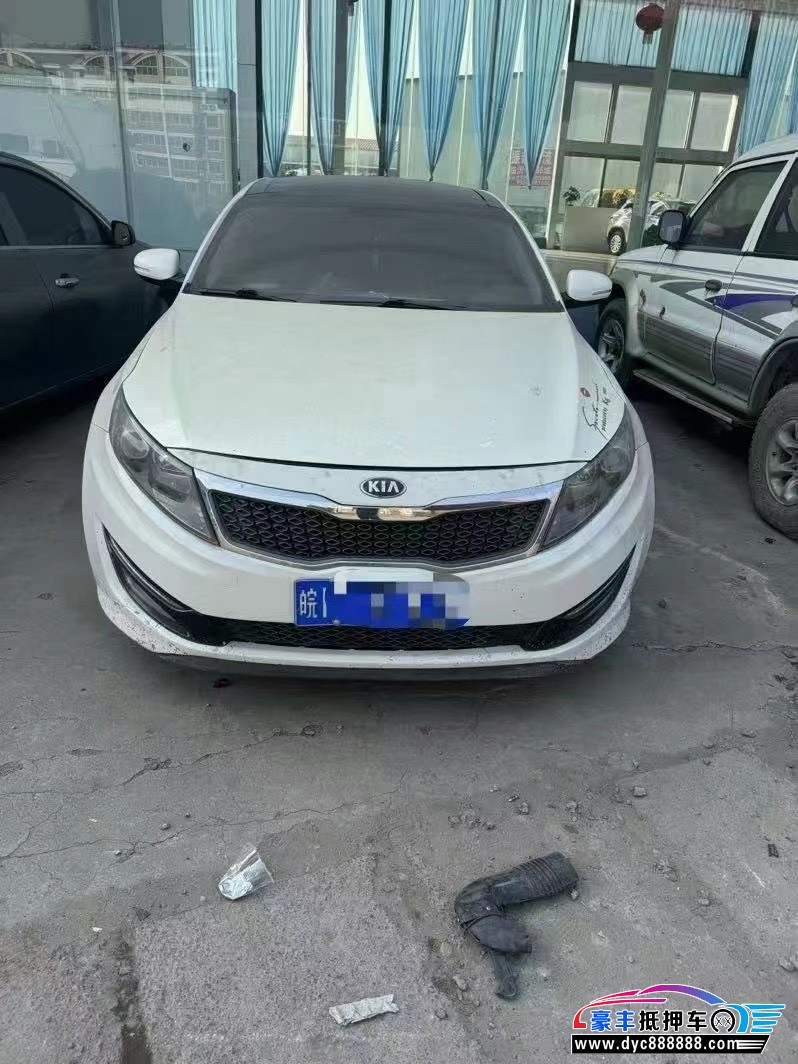 12年起亚K5轿车抵押车出售