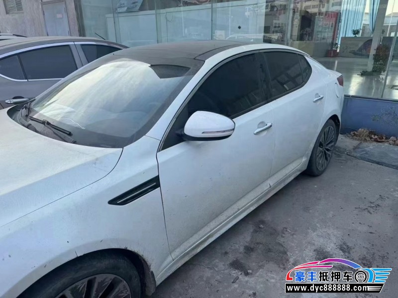 12年起亚K5轿车抵押车出售