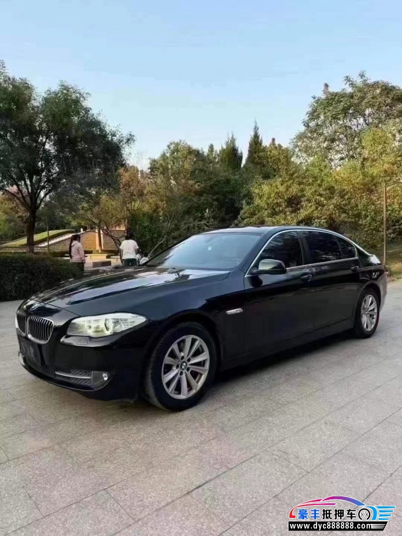 13年宝马5系轿车抵押车出售
