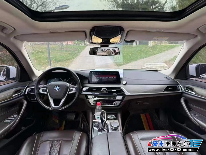 19年宝马5系轿车抵押车出售