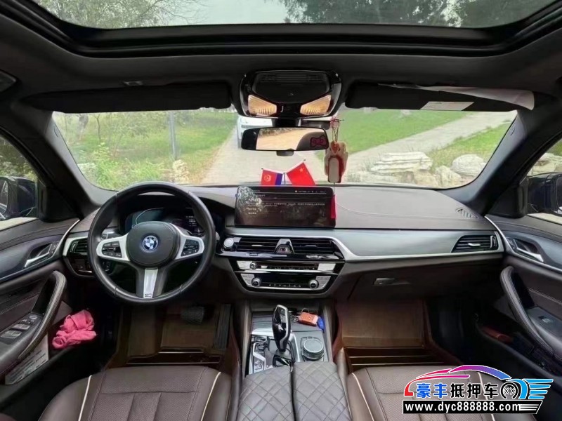 21年宝马5系轿车抵押车出售