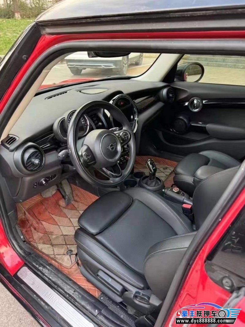 19年宝马MINI轿车抵押车出售