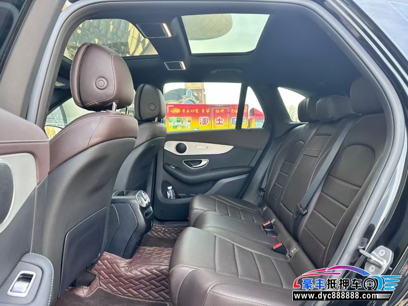 22年奔驰GLC轿车抵押车出售