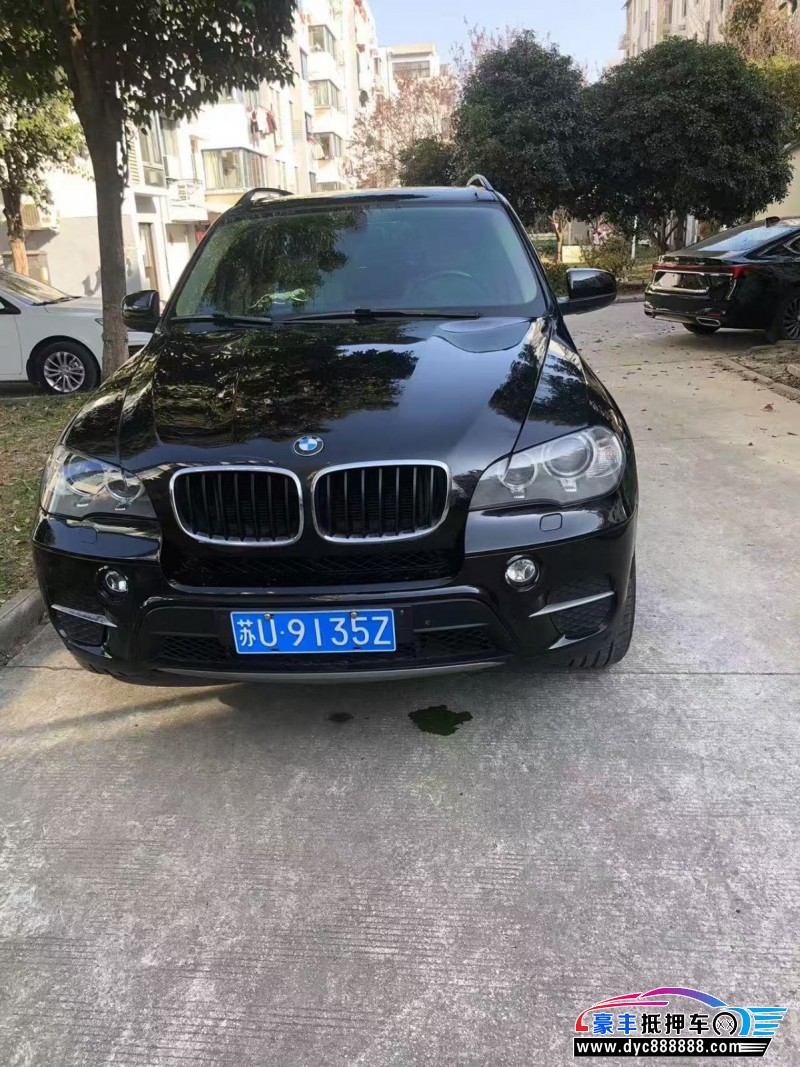 抵押车出售12年宝马X5SUV