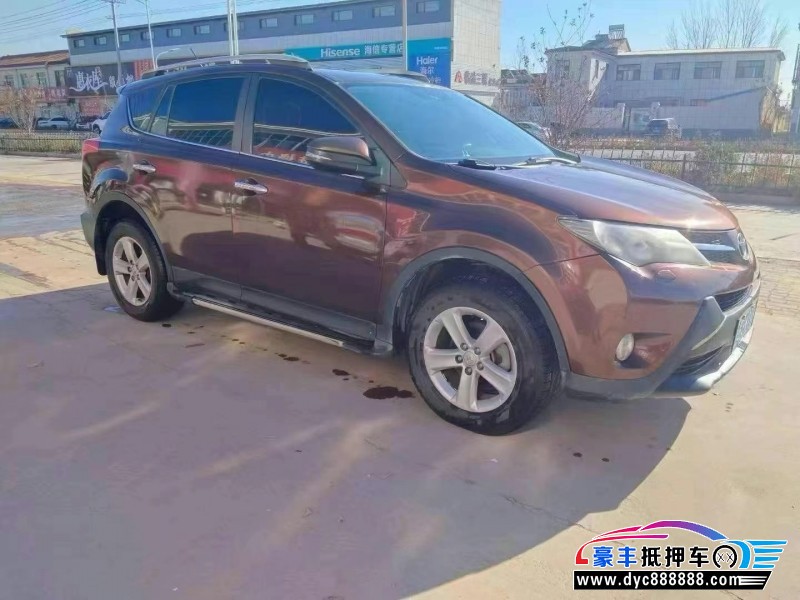 14年丰田RAV4轿车抵押车出售