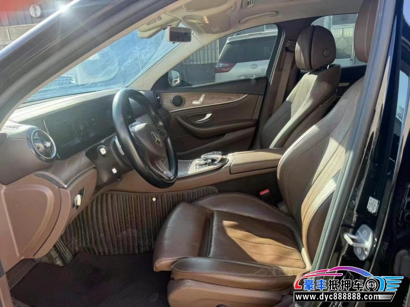 18年奔驰E轿车抵押车出售