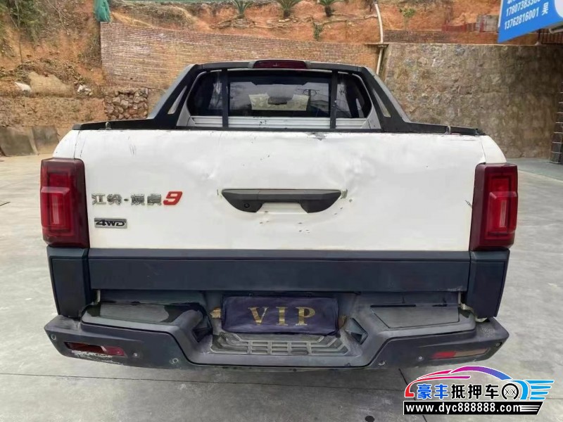 20年江铃域虎轿车抵押车出售