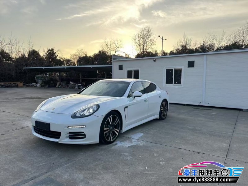 15年保时捷帕纳梅拉轿车抵押车出售