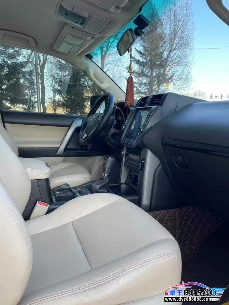 14年丰田普拉多（霸道）轿车抵押车出售