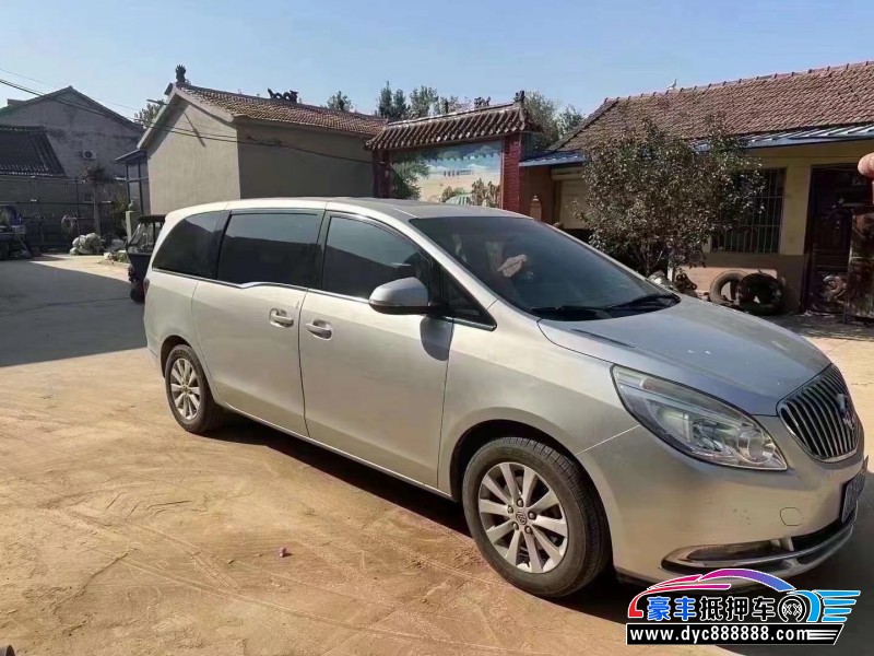12年别克GL8轿车抵押车出售