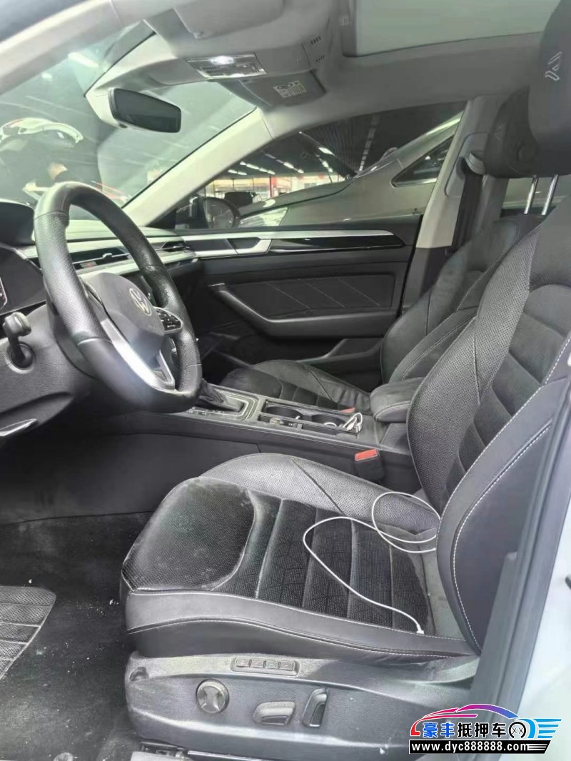 21年大众CC轿车抵押车出售