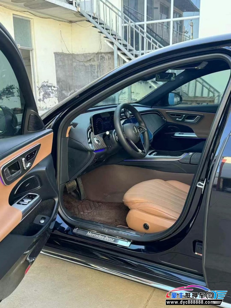 24年奔驰E轿车抵押车出售