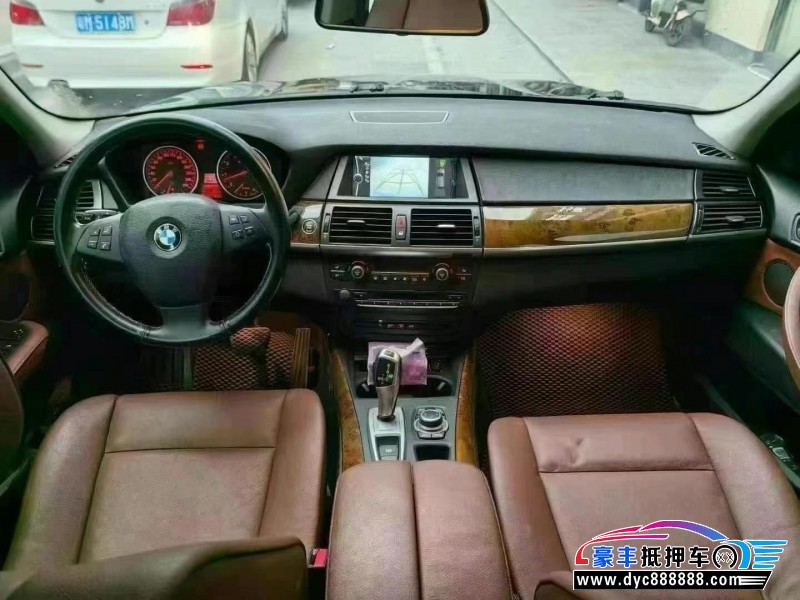 14年宝马X5轿车抵押车出售