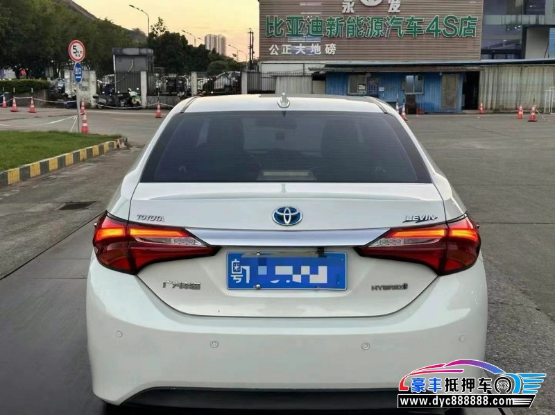 18年丰田卡罗拉轿车抵押车出售