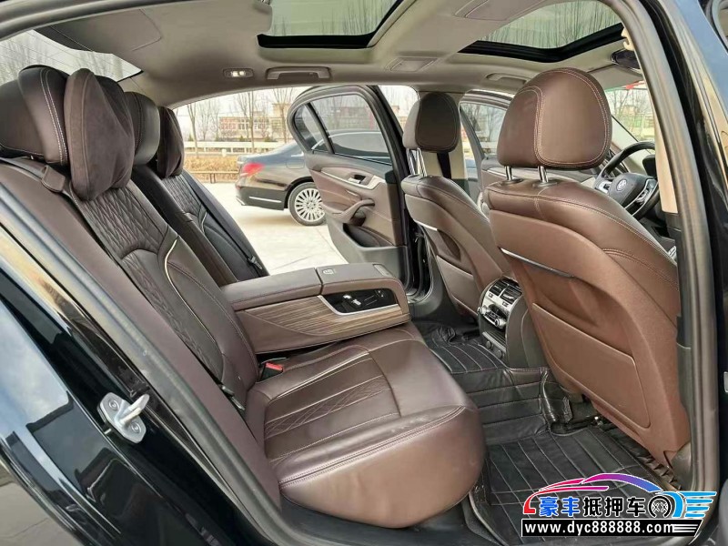 19年宝马5系轿车抵押车出售