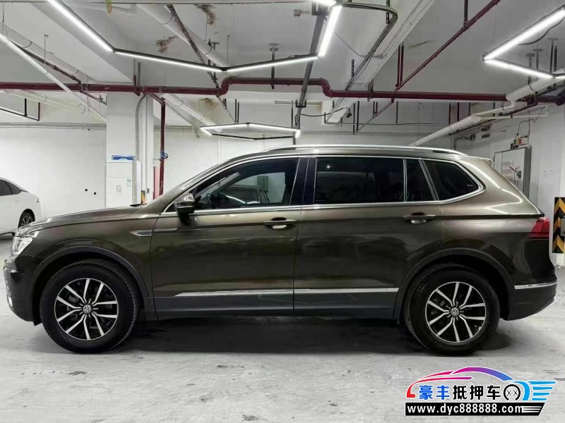 17年大众途观L轿车抵押车出售