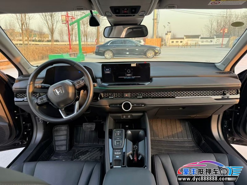 24年本田雅阁轿车抵押车出售