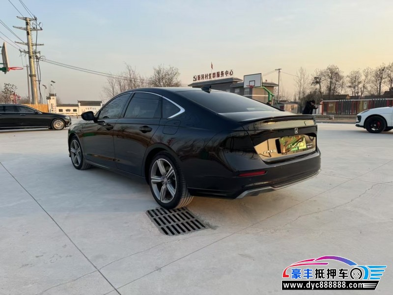 24年本田雅阁轿车抵押车出售