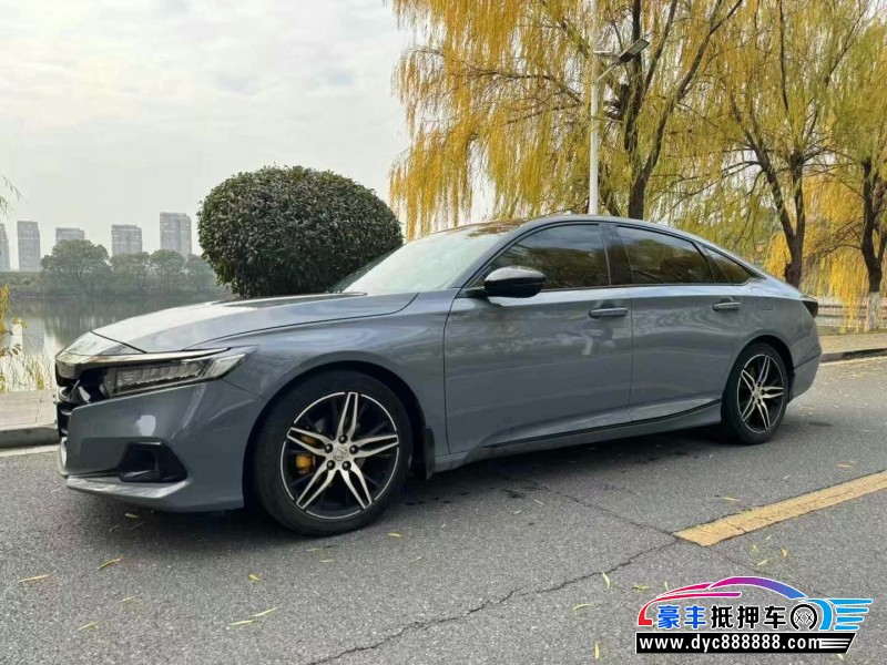 22年本田雅阁轿车抵押车出售