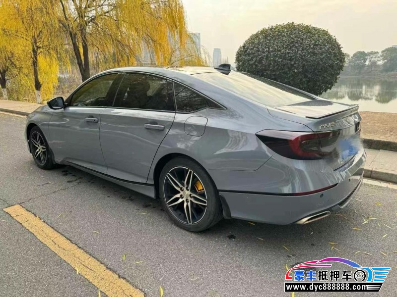 22年本田雅阁轿车抵押车出售