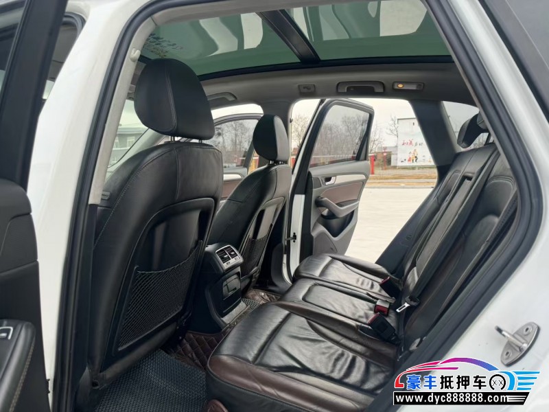 17年奥迪Q5轿车抵押车出售