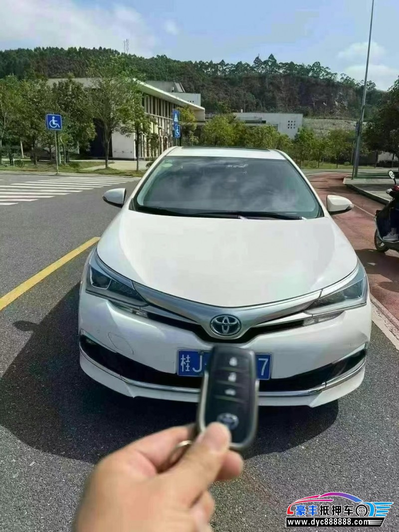 19年丰田卡罗拉轿车抵押车出售