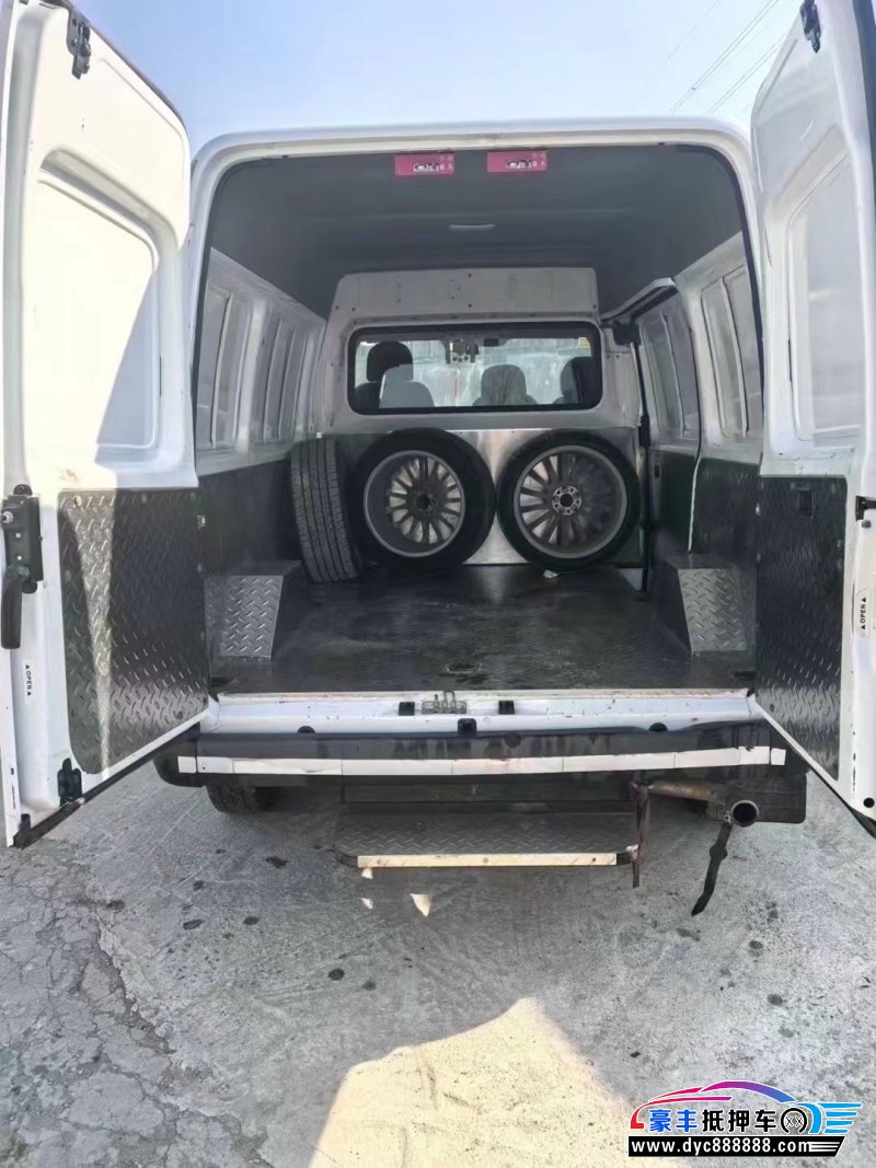 21年江铃特顺轿车抵押车出售